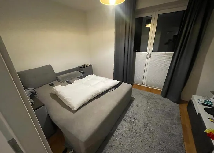 Modernes Neubauapartment Mit Balkon In Ruhiger Lage Nahe Dem Flughafen * Hamburg